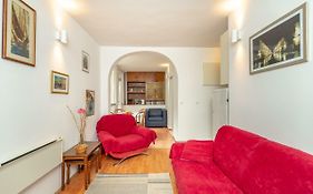 Apartment Relax - 1.4Km From The Old Town